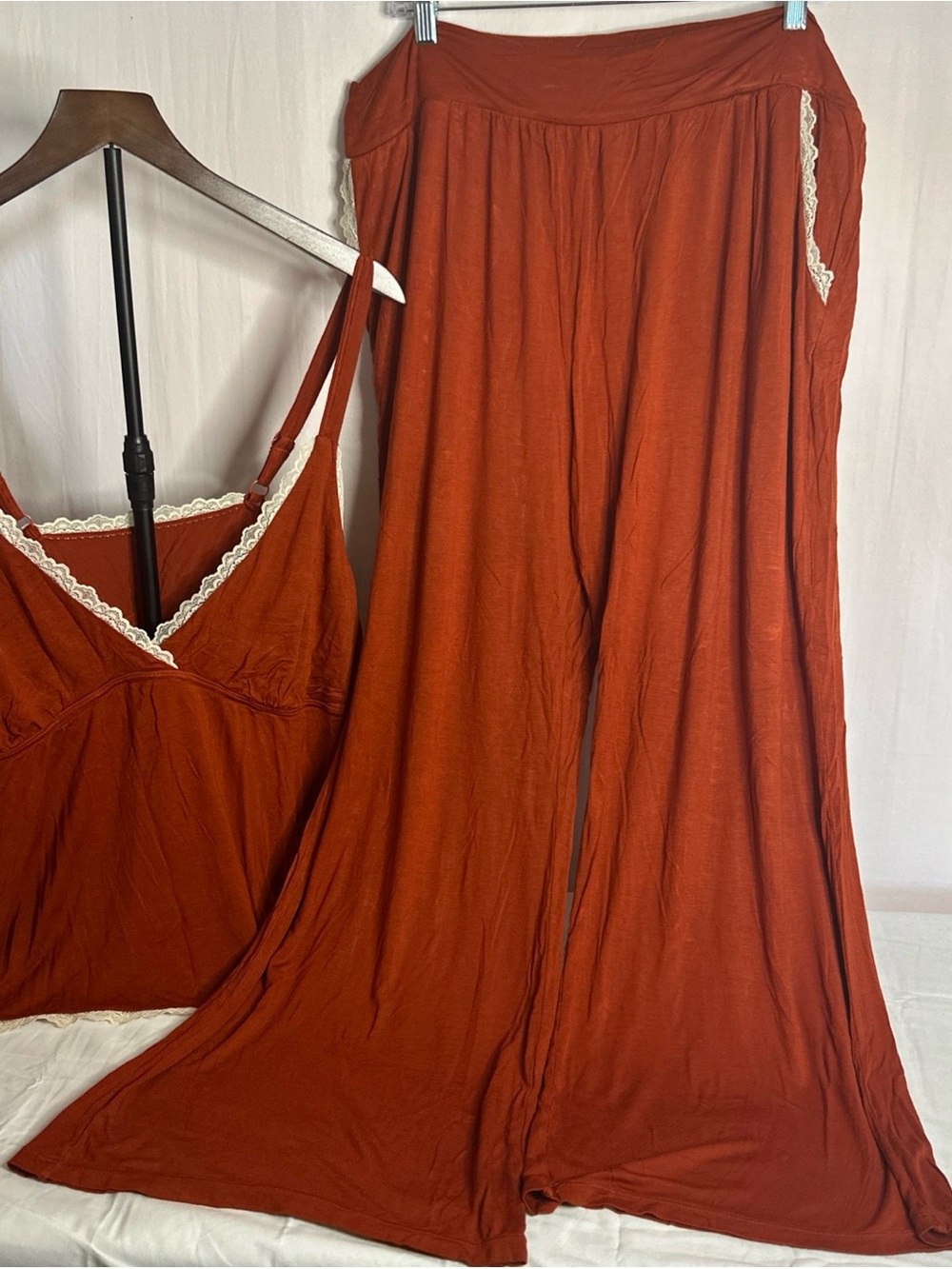Adore Me Rust Camisole and Wide-Leg Pajama Set with Cream Lace